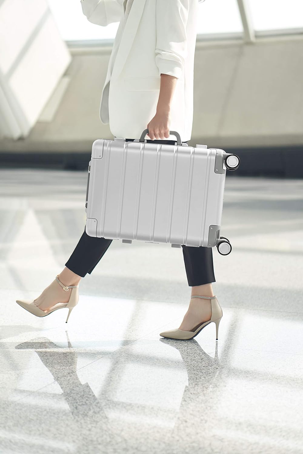 چمدان شیائومی مدل Xiaomi Metal Carry-on Luggage 20